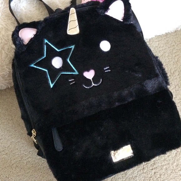 ๐HP๐ Betsey Johnson furry unicorn kitty backpack - Picture 2 of 7